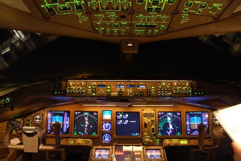 777 Cockpit 24 Boeing 777 Cockpit Iphone Wallpaper Bizt Wallpaper