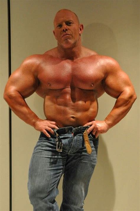 Bodybuilder Brad Hollibaugh Collection