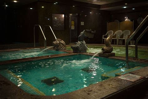 king spa  sauna sets sights  opening  summer