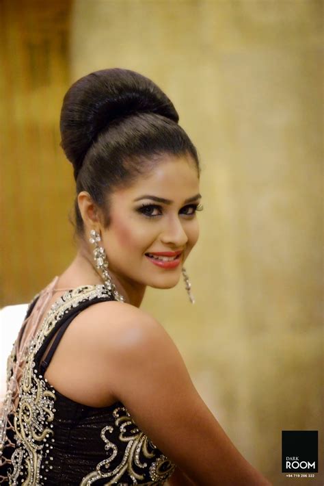 Maheshi Madushanka Hot Sri Lankan Actress Photos New Sri