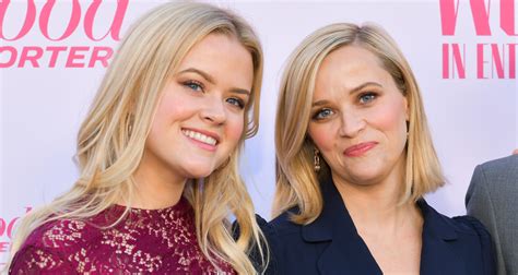 reese witherspoon and daughter ava are twinning during night out ava