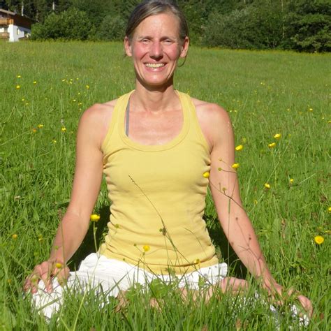 Sabine Bhagavati Yoga