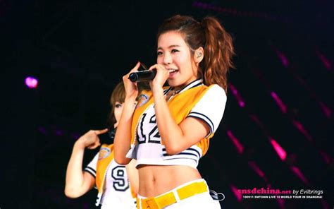 Who Has The Best Abs Snsd Style K Pop Amino