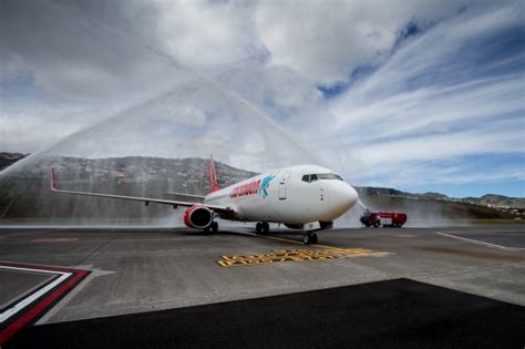 corendon airlines   flights  madeira ana aeroportos de portugal madeira airports