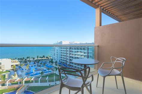 royalton splash riviera cancun luxury junior suite ocean front luxe