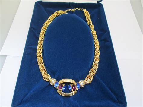 jackie kennedy jewelry set  stones necklace  bracelet  certificate usa