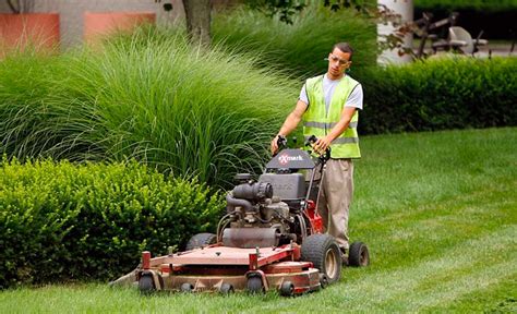 commercial landscaping companies  louisville ky
