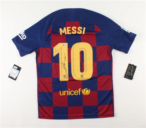 Lionel Messi Signed Fc Barcelona Jersey Inscribed Leo Beckett Coa
