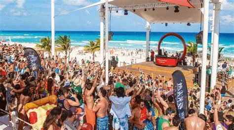 10 amazing resorts for a wild spring break in cancun 2022