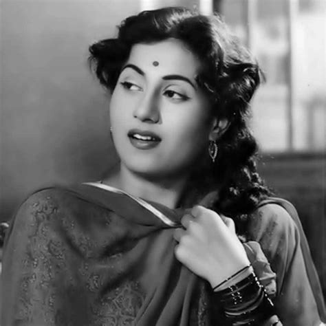 madhubala biography famous actress of old classical hindi films anarkali