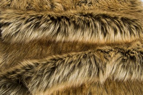 brown wolf faux fur fabric   metre  brownbeige fakefurshopcom