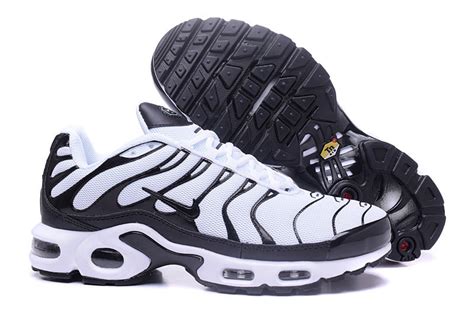 nike tn pas cherair max tn homme noir  blanche