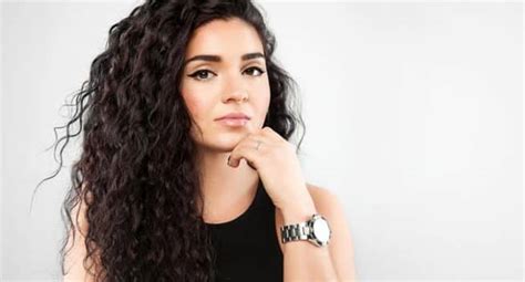 9 winter hair care tips for indian women with curly hair