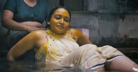 Malayalam Serial Actress Lena Hot Pics Celestialfinder