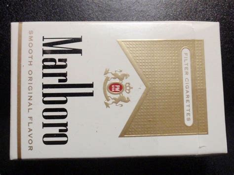 Empty Cigarette Box Empty Pack Usa Marlboro Gold