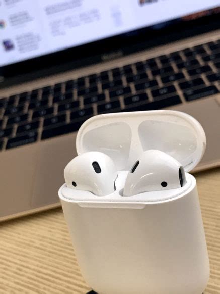 opinion apples airpods  pure magic