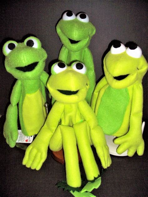 usher  frog  hands puppets