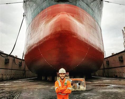 dry docking  ship    jobs  marinersgalaxy