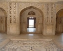 Image result for Taj Mahal Interior. Size: 129 x 105. Source: indiaheritagesites.wordpress.com