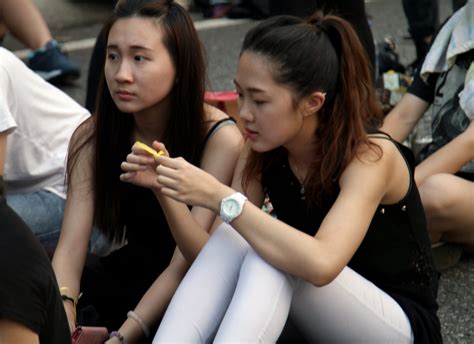 Hong Kong Protest Women Peektures Sam S Alfresco Coffee