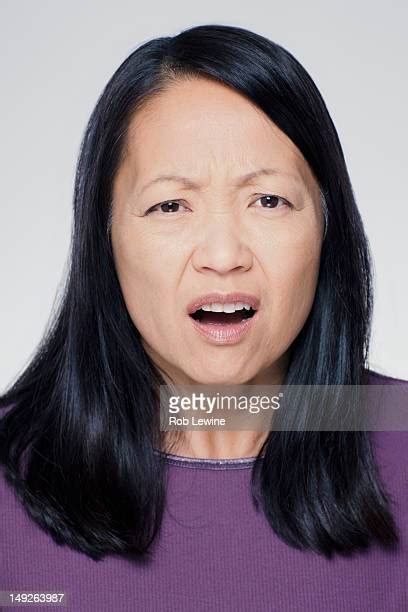 Middle Aged Woman Confused Photos Et Images De Collection Getty Images