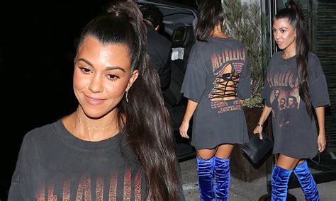 Kourtney Kardashian Struts Her Way Into Kanye West S Gig In Cobalt