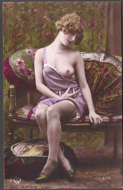 vintage lingerie pics 84 pics