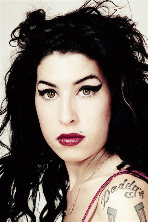 Amy Winehouse Ojos De Mujer Amy Winehouse Y Cantantes