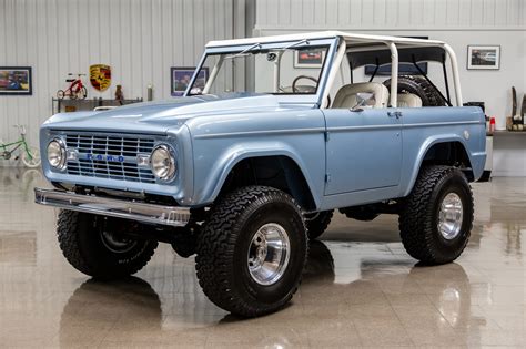 custom  powered  ford bronco  sale  bat auctions sold    april