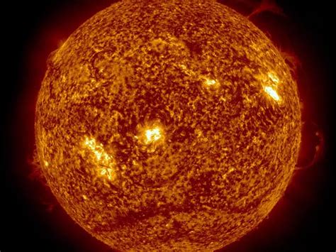 Nasa Releases Breathtaking Footage Of The Sun In 4k Hd The Independent