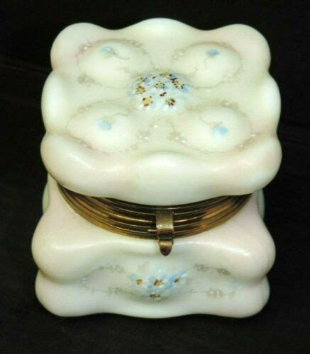 antique wavecrest collar dresser box egg crate style blue flowers ebay