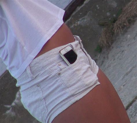 [18703] Small Tight White Jeans Style Shorts Pocket Phone 1870301 