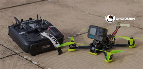 fpv drone fly droidmen