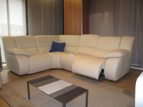 mambo divano angolare  movimento relax  vera pelle divani  prezzi scontati