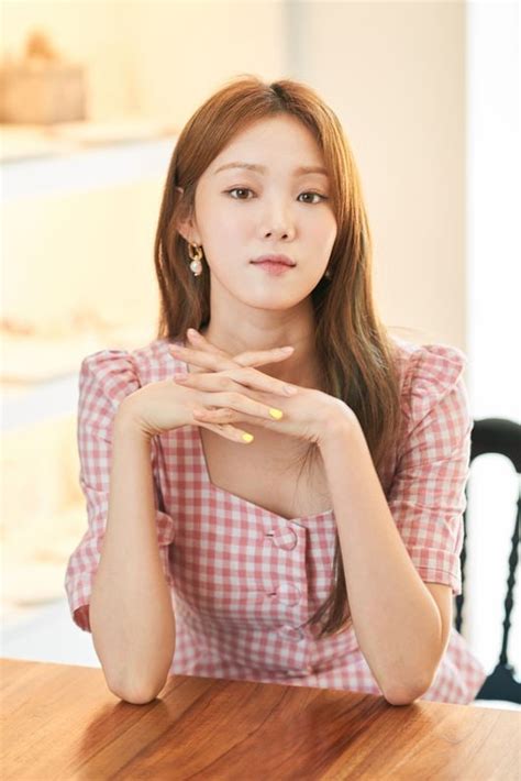 Lee Sung Kyung Talks About “girl Cops” And How Ra Mi Ran Helped Her