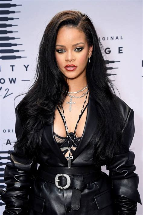 rihanna beautiful boobs in sexy lingerie at rihanna s