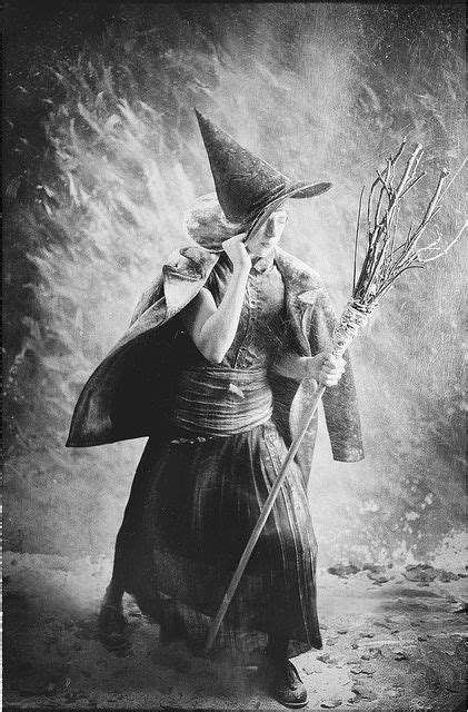 images  vintage witch  pinterest vintage halloween