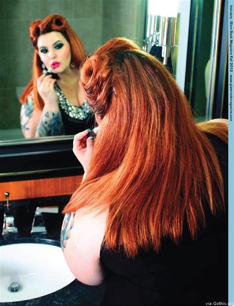 Fave Plus Size Pinup Model Tess Munster In 2019 Plus Size Boudior