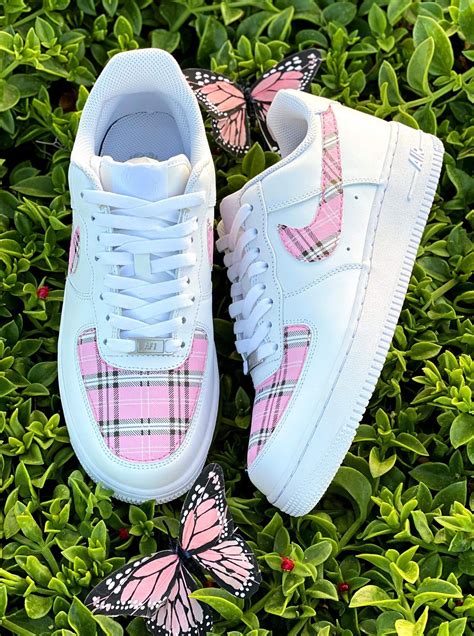 pink plaid af nike shoes girls cute nike shoes jordan shoes girls