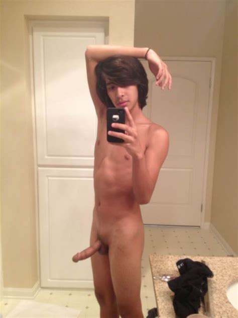 gay skinny twink selfie