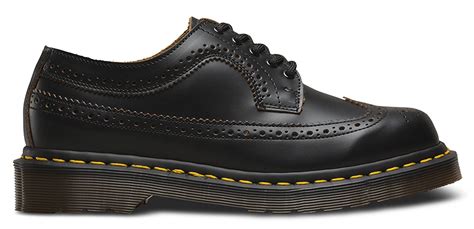 dr martens mens made in england 3989 black quilon leather brogue shoes