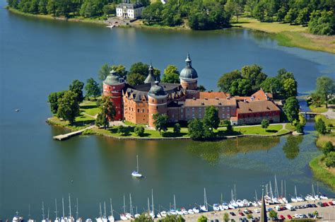 gripsholm castle landmark  mariefred stockholm sweden landmark