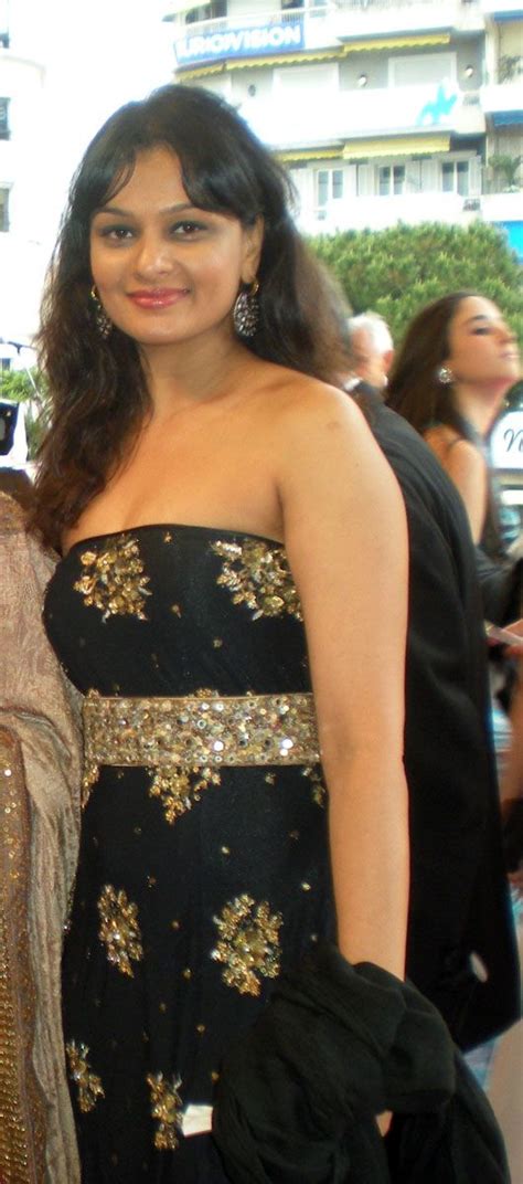 Spotted Tejaswini Kolhapure In Pria Kataria Puri At Cannes Missmalini