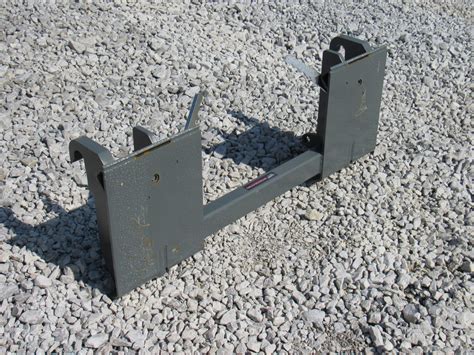 euro global quickie tractor loader  skid steer quick attach adapter  skid steer