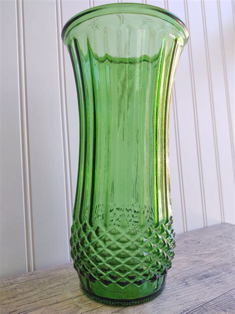 Hoosier Glass Vase 9 3 4 Vintage Green Glass Vase 4089 A Etsy