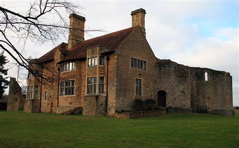 fileleybourne castle kentjpg wikimedia commons