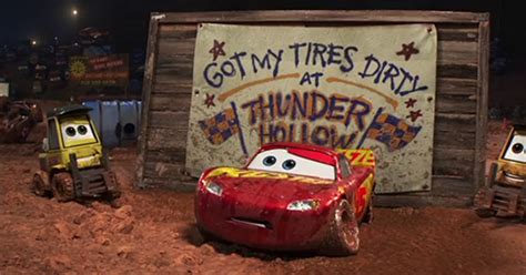 Dan The Pixar Fan Cars 3 Muddy Rust Eze Racing Center Lightning Mcqueen