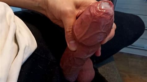 Big Cock With A Large Head And Veins Cums A Lot