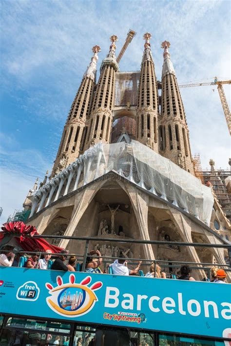 tourist coach  sagrada familia  barcelona editorial photography image  famous gaudi