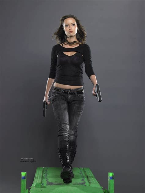 women with guns hd hot wallpapers hd wallpapers backgrounds photos pictures image pc